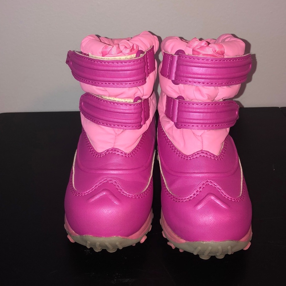 L..L. Bean toddler snow boots